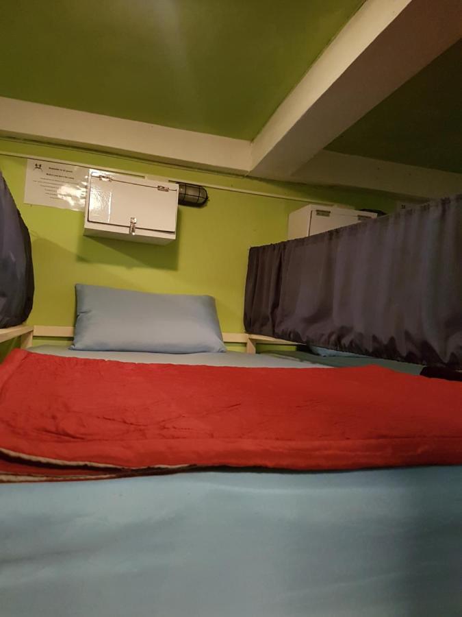 Sleep Tight Hostel At Koh Phangan Haad Rin Exterior photo